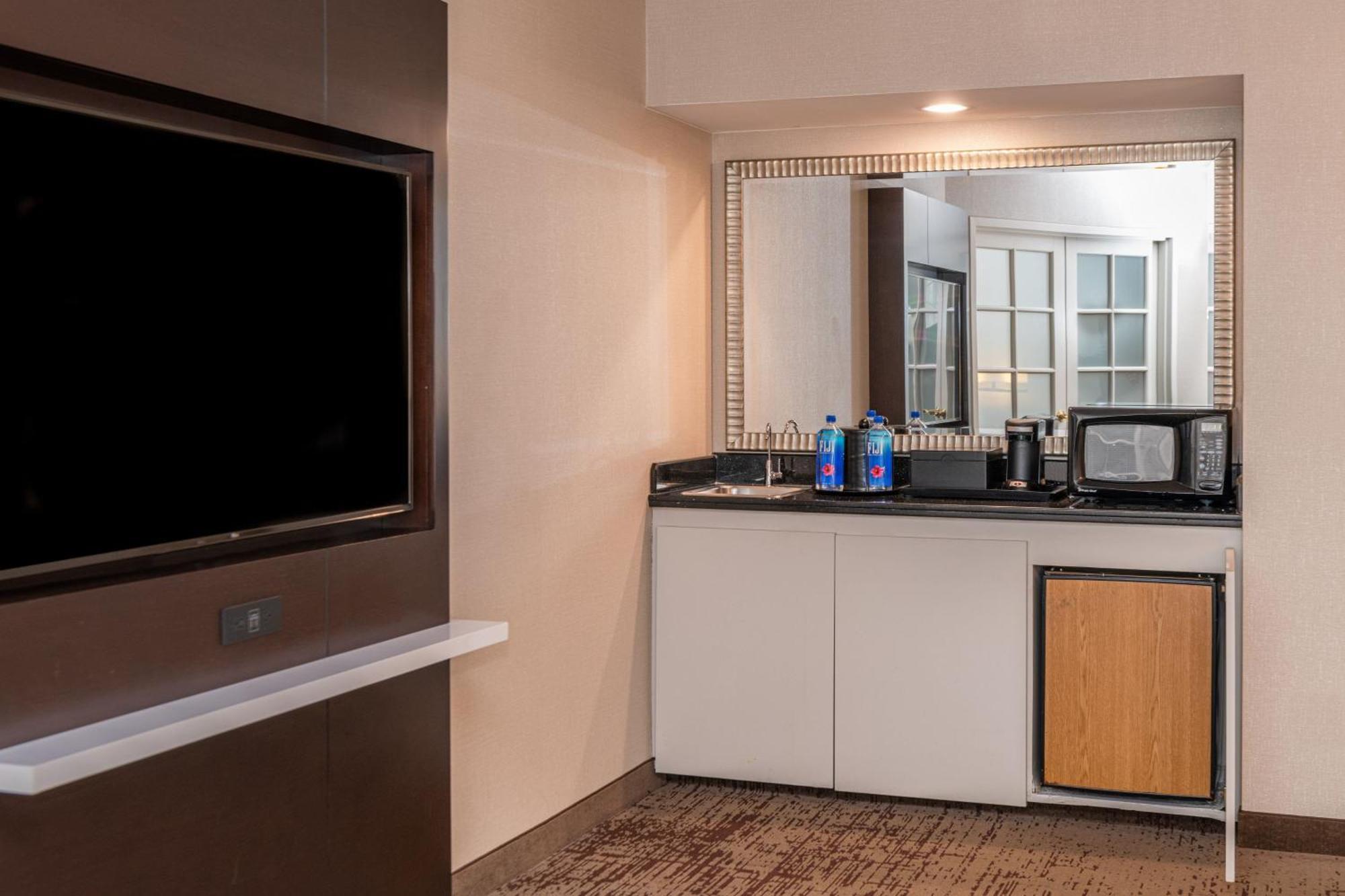 Chicago Marriott Suites Deerfield Exterior foto